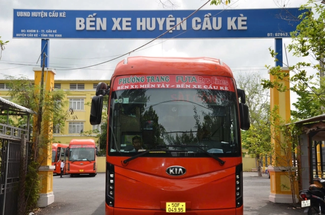 Bến xe Cầu Kè