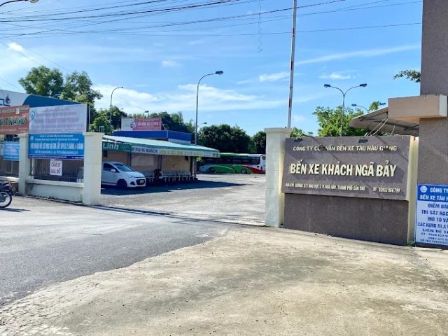 Bến xe Ngã Bảy