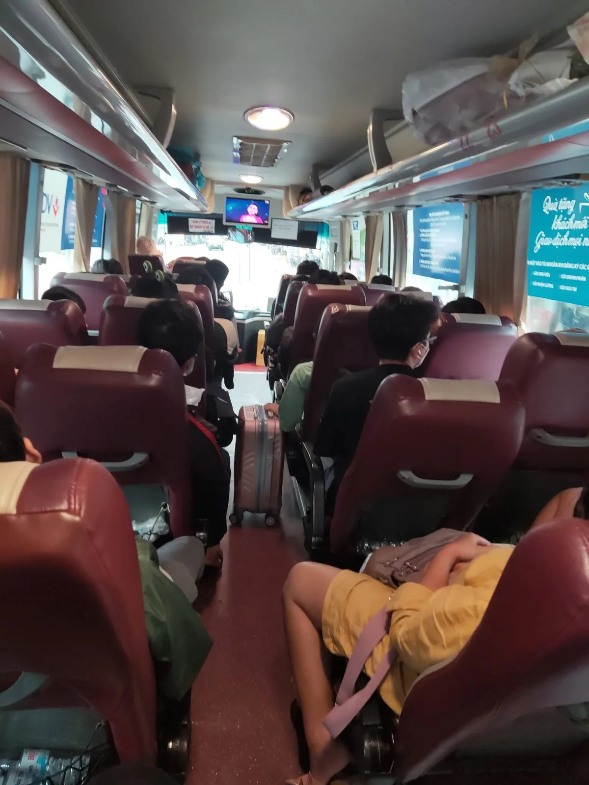 Hình ảnh Nhà xe Nhà xe Hoàng Khải