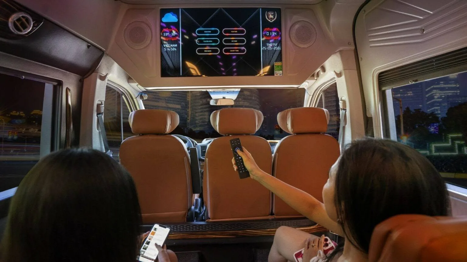 Hình ảnh Nhà xe Bến Tre Limousine