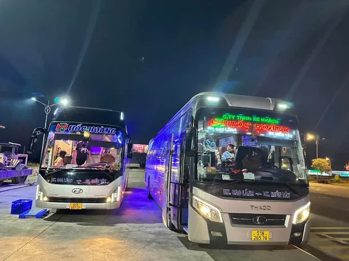Hình ảnh Nhà xe Quốc Hoàng