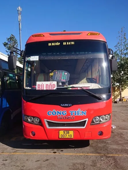 Công Tiền