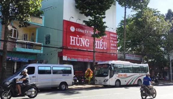 Hình ảnh Nhà xe Hùng Hiếu