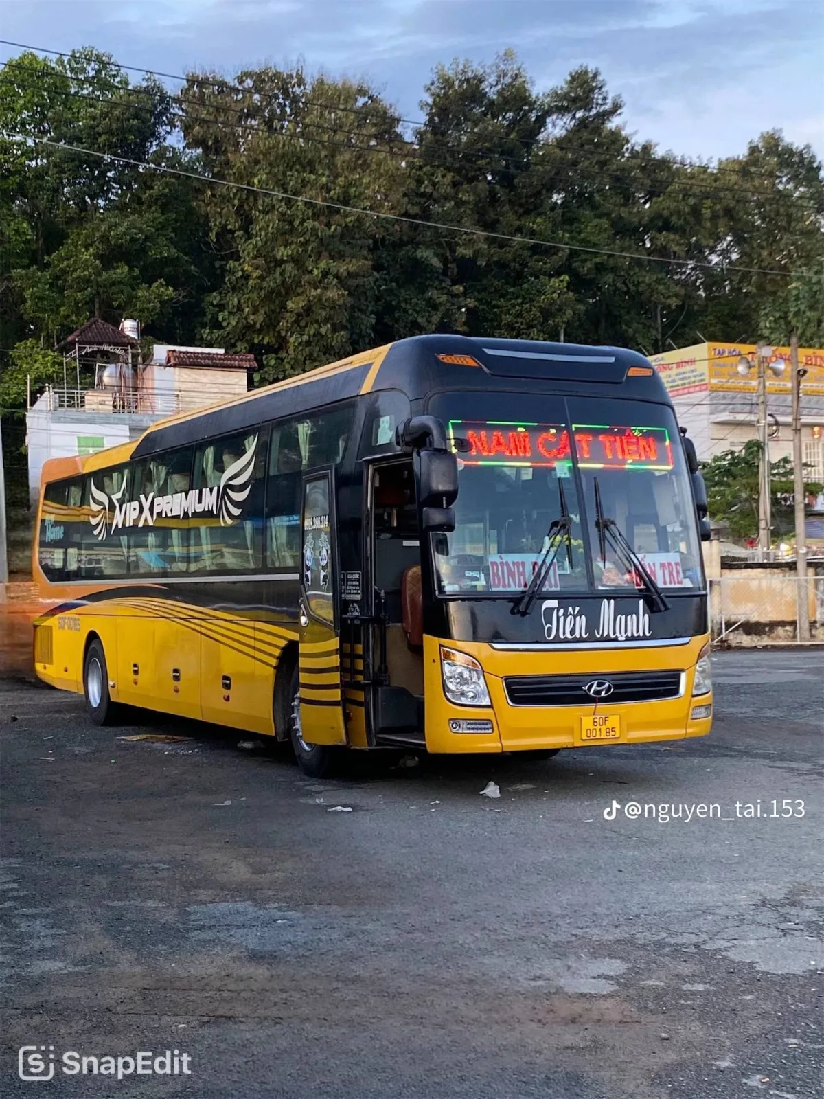 Hình ảnh Nhà xe Tiến Mạnh