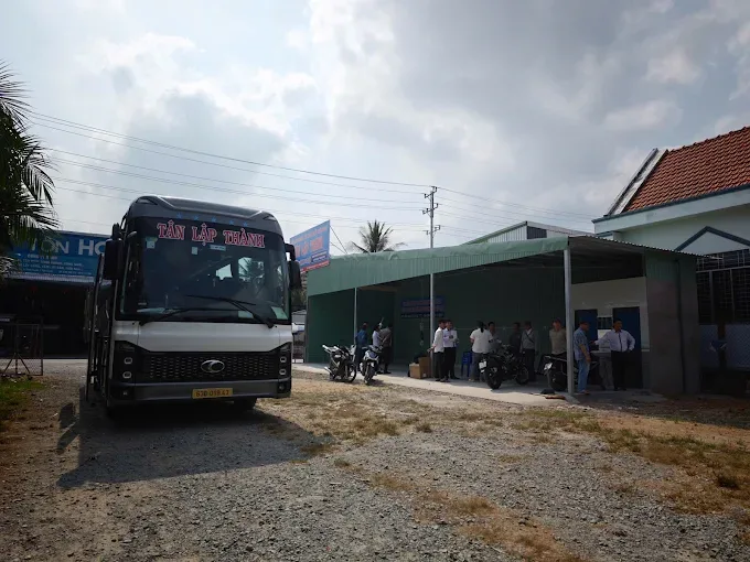 Hình ảnh Nhà xe Tân Lập Thành