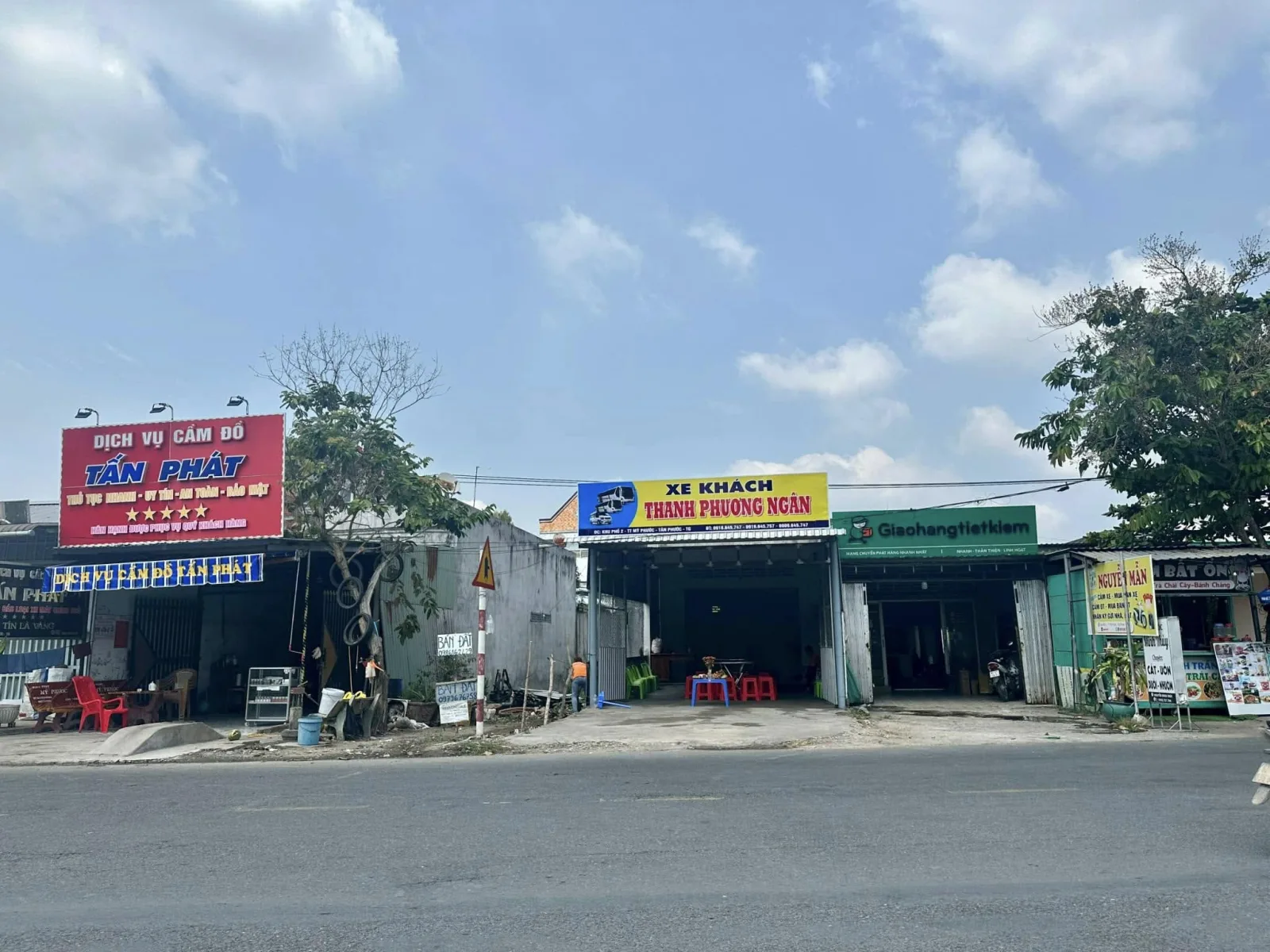 Hình ảnh Nhà xe Thanh Phương Ngân