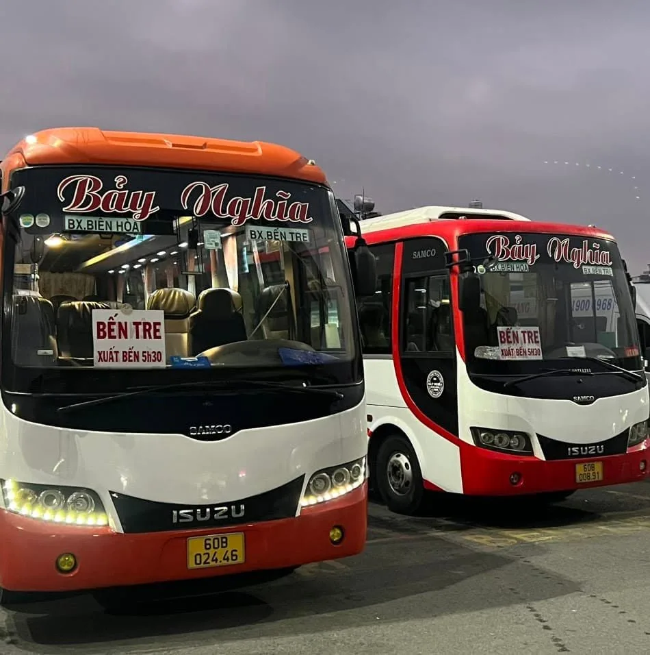 Biểu trưng nhà xe Bảy Nghĩa