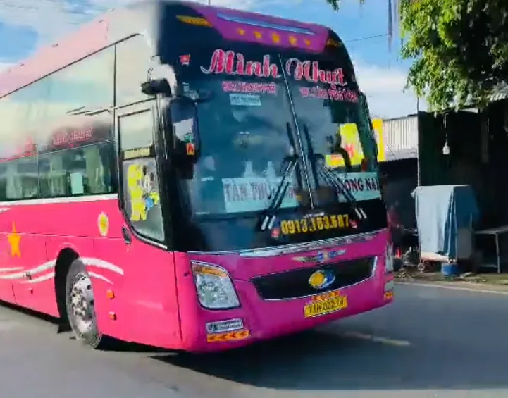 Biểu trưng nhà xe Minh Nhựt Thạnh Phú Tân Phú 125 Đồng Nai