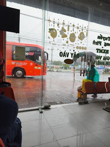Hình ảnh Nhà xe Phương Trang Vĩnh Long