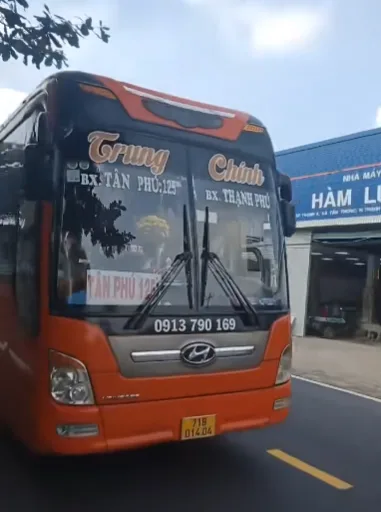 Hình ảnh Nhà xe Trung Chính